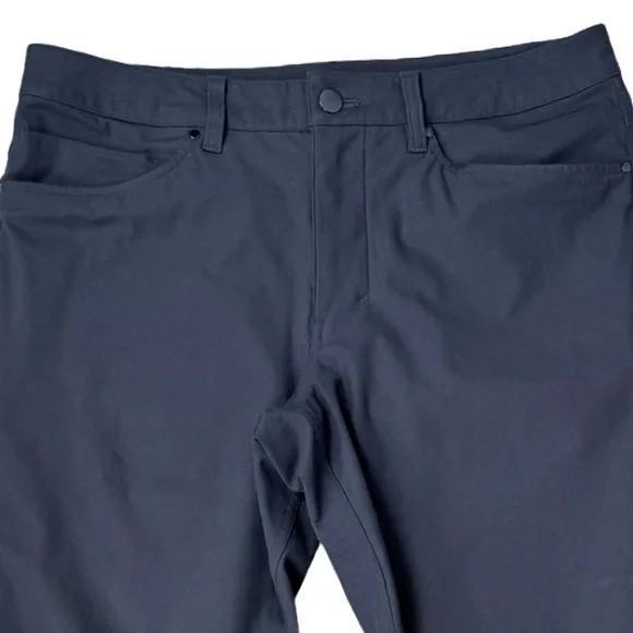 Lululemon Athletica Black ABC Men’s Pants Skinny Casual Golf TravelWarpstreme